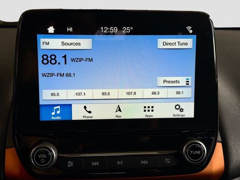 Used 2018 Ford EcoSport SES w/ SES Cold Weather Package image 15