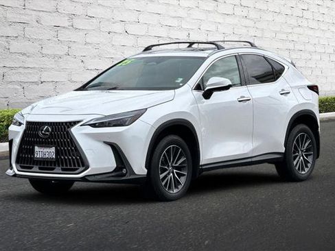 Certified 2025 Lexus NX 350 AWD w/ Premium Package image 9
