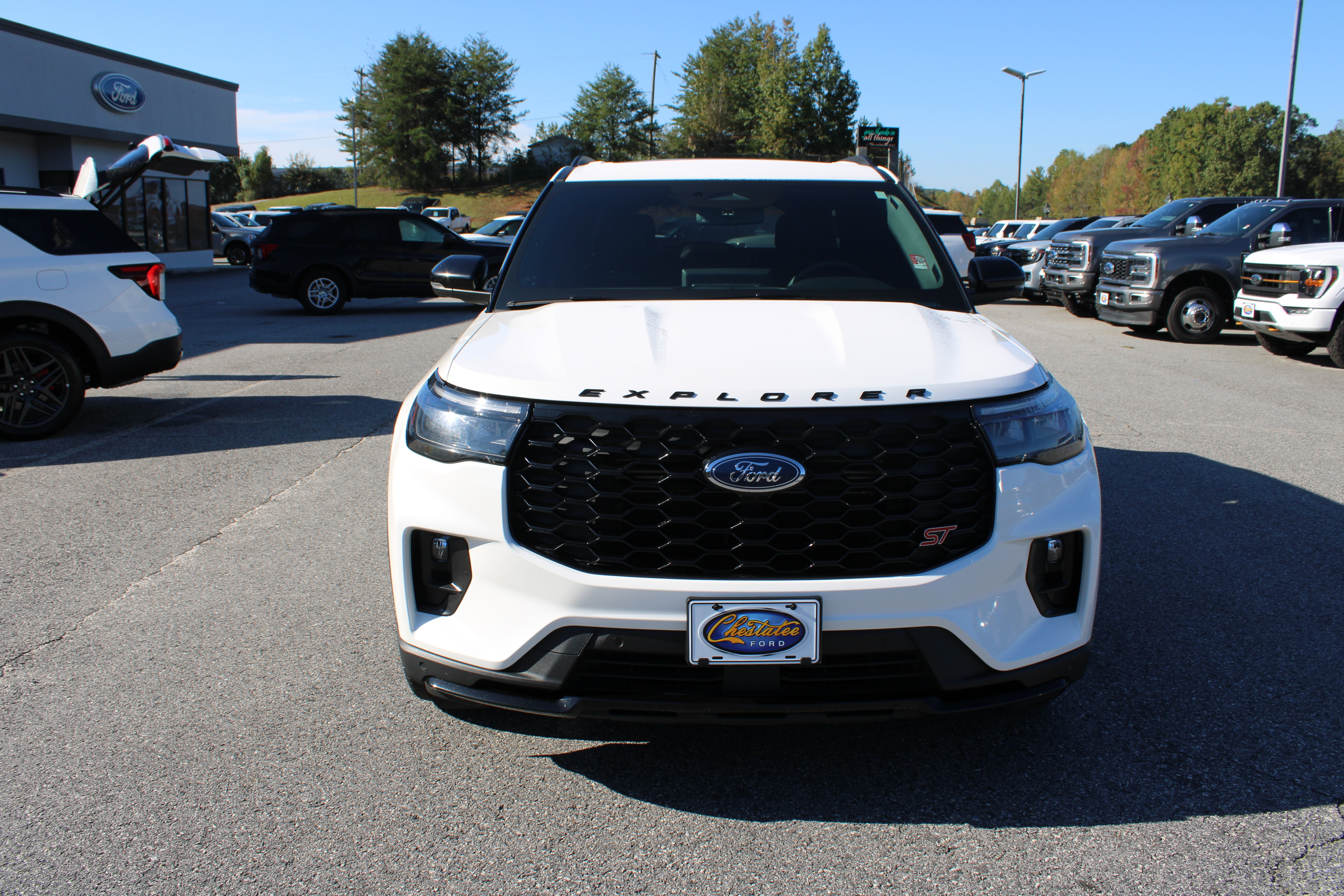 Used 2025 Ford Explorer ST w/ Sun And Sound Package AWD/4WD image 3