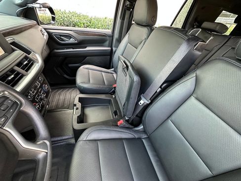 Used 2022 Chevrolet Tahoe 2WD image 21