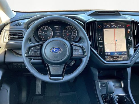 Used 2025 Subaru Ascent Bronze Edition image 10