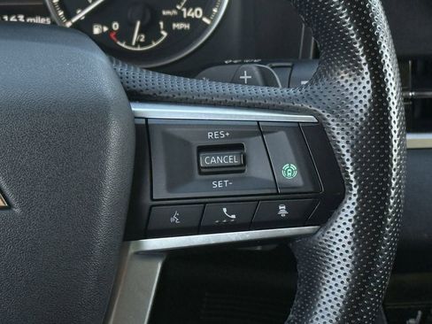 Used 2022 Mitsubishi Outlander SE image 15