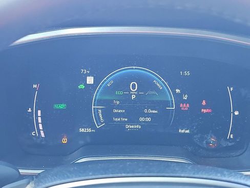 Used 2024 Toyota Corolla Cross XSE w/ Convenience Package image 2