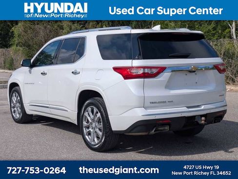 Used 2021 Chevrolet Traverse Premier w/ LPO, Floor Liner Package AWD/4WD image 3