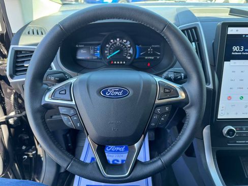 Used 2024 Ford Edge SEL w/ Convenience Package AWD/4WD image 17
