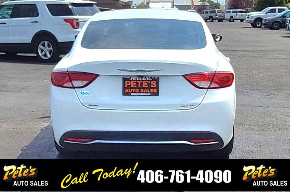 Used 2016 Chrysler 200 Limited FWD image 3