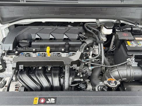 Certified 2023 Hyundai Venue SEL w/ Cargo Package FWD image 15