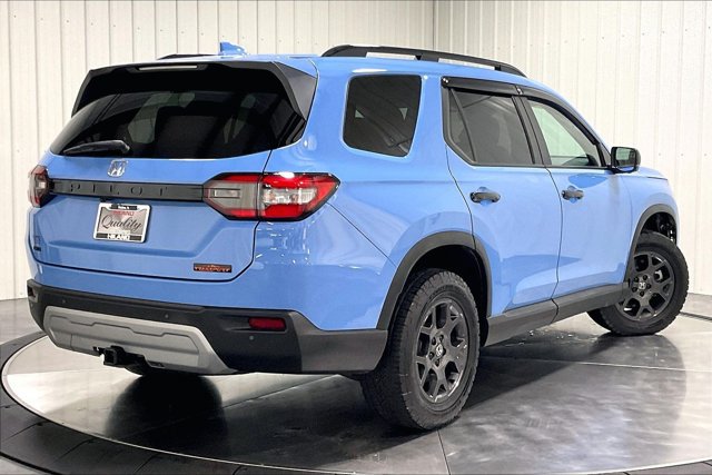 Used 2024 Honda Pilot TrailSport image 13