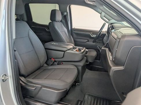 Certified 2022 Chevrolet Silverado 1500 LT RWD image 16
