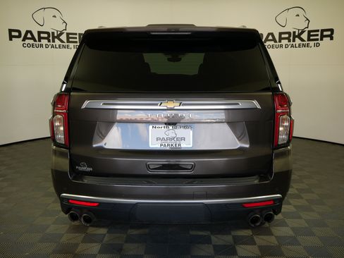 Used 2021 Chevrolet Tahoe High Country w/ Premium Package AWD/4WD image 6