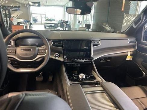 New 2026 Jeep Grand Wagoneer Limited image 26