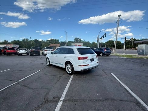 Used 2018 Audi Q7 3.0T Prestige AWD/4WD image 10
