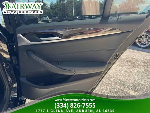 Used 2019 BMW 530i RWD image 31