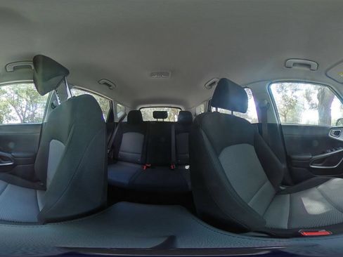 Used 2025 Kia Soul LX w/ LX Technology Package FWD image 39