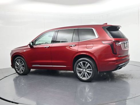 Used 2021 Cadillac XT6 Premium Luxury AWD/4WD image 5