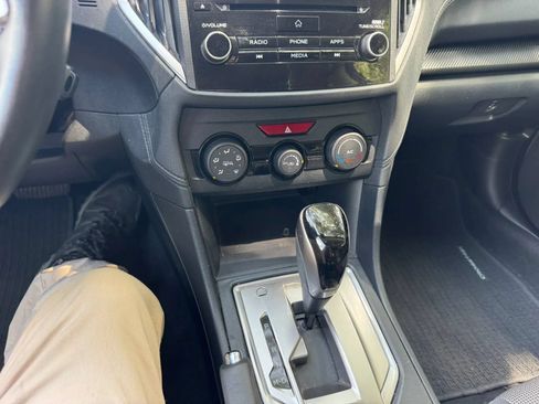 Used 2019 Subaru Crosstrek 2.0i Premium AWD/4WD image 36