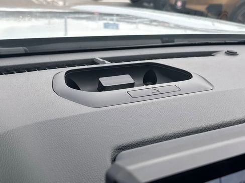 Used 2025 Toyota Tacoma TRD Off-Road image 24