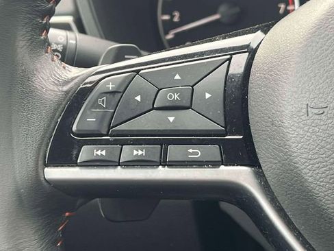 Used 2024 Nissan Altima 2.5 SR w/ SR Premium Package FWD image 21