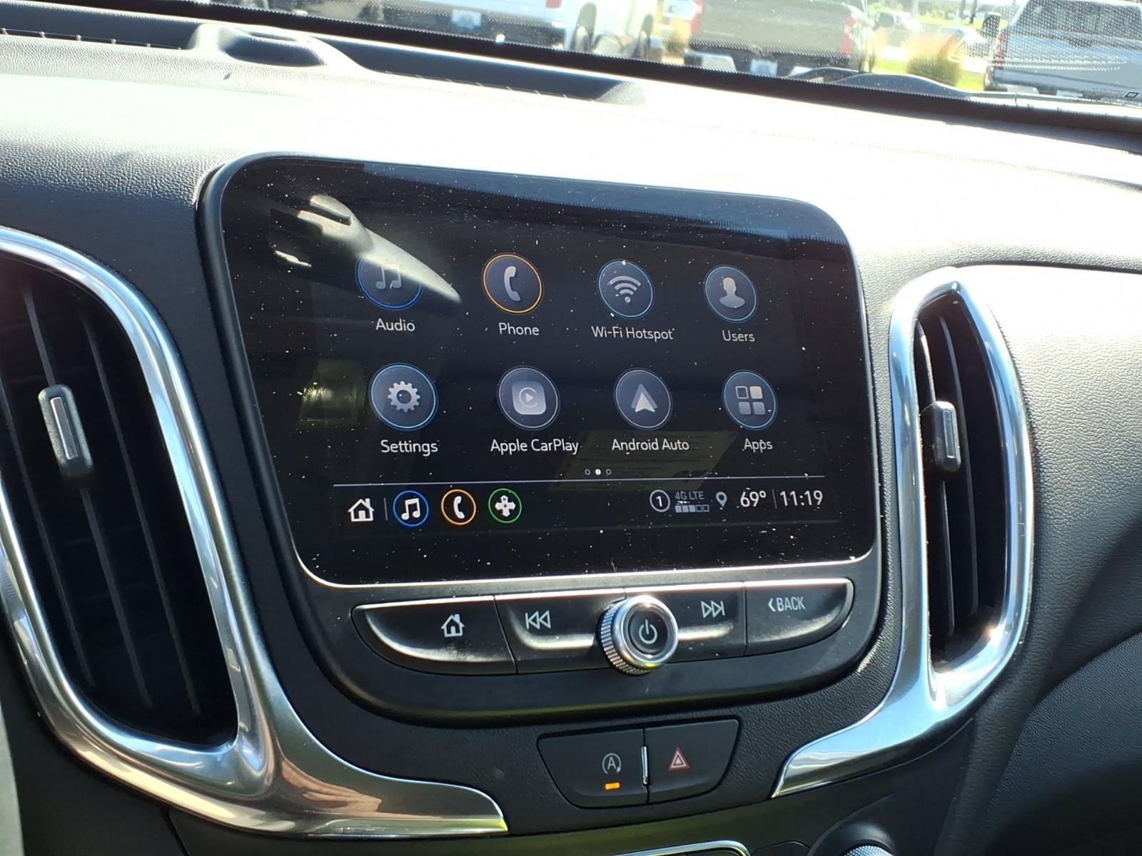 Used 2024 Chevrolet Equinox LT FWD image 11