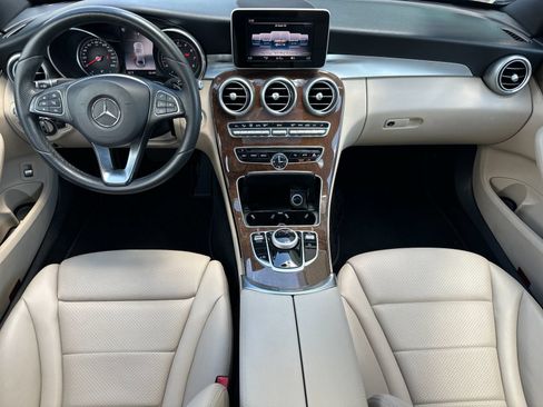 Used 2018 Mercedes-Benz C 300 Sedan image 14