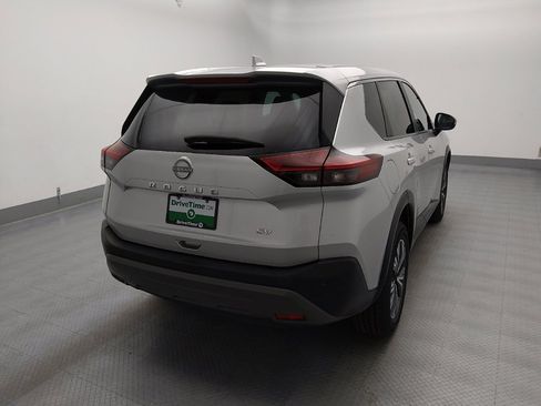 Used 2023 Nissan Rogue SV FWD image 7