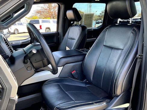 Used 2020 Ford F150 Lariat w/ Equipment Group 502A Luxury image 7