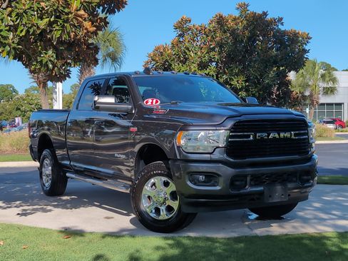 Used 2021 RAM 2500 Big Horn w/ Safety Group AWD/4WD image 2