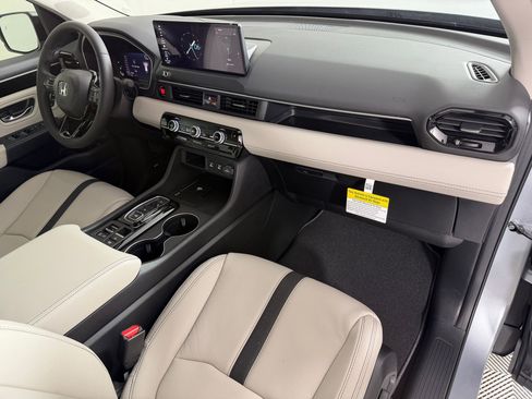 New 2026 Honda Pilot EX-L image 32