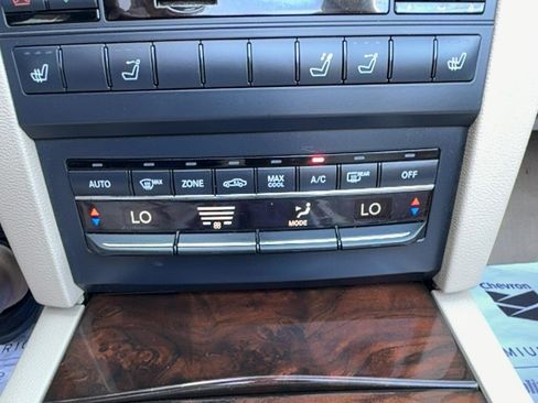 Used 2012 Mercedes-Benz E 350 Cabriolet image 12