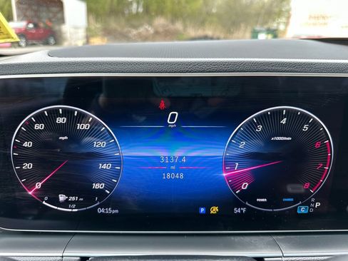 Used 2024 Mercedes-Benz GLE 350 4MATIC image 37