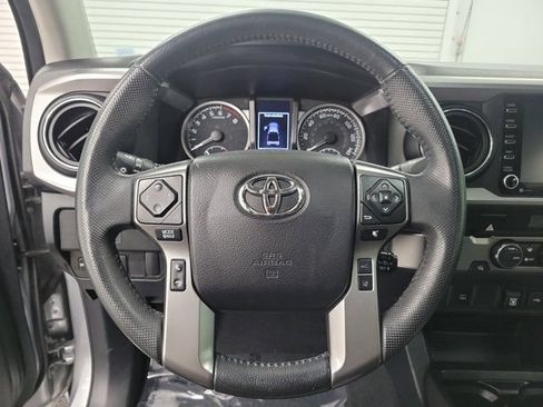 Used 2021 Toyota Tacoma SR5 RWD image 24