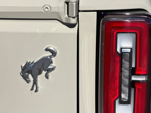 New 2025 Ford Bronco Outer Banks image 26