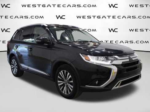 Used 2020 Mitsubishi Outlander SEL image 2