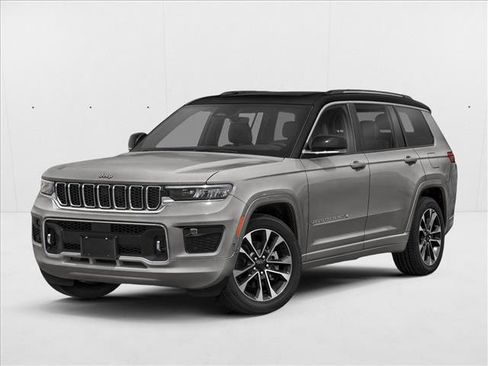 Used 2022 Jeep Grand Cherokee L Overland w/ Luxury Tech Group IV AWD/4WD image 1