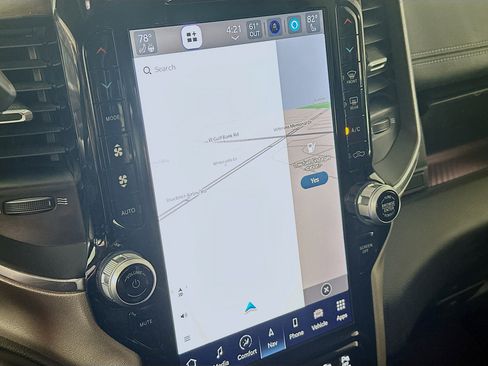 Used 2024 RAM 2500 Laramie image 22