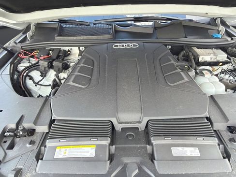 Used 2019 Audi Q7 3.0T Prestige AWD/4WD image 14