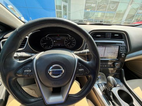 Used 2017 Nissan Maxima 3.5 SL FWD image 8