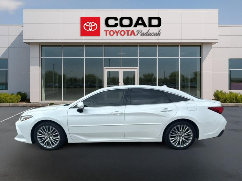Used 2019 Toyota Avalon Limited w/ Advanced Safety Package FWD image 2