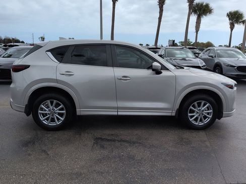 Used 2024 MAZDA CX-5 AWD 2.5 S w/ Preferred Package image 3