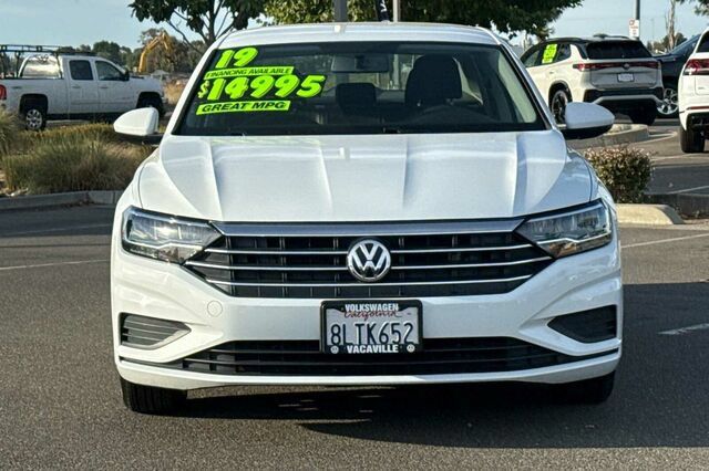 Used 2019 Volkswagen Jetta SE FWD image 9