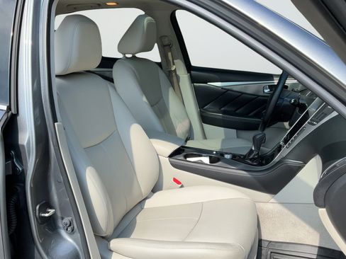 Used 2015 INFINITI Q50 Premium w/ Navigation Package RWD image 19
