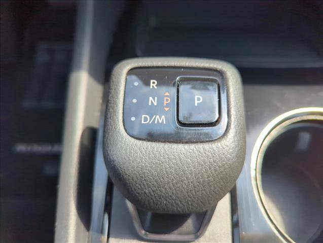 Used 2024 Nissan Rogue SV AWD/4WD image 18