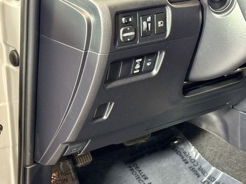 Used 2023 Toyota 4Runner TRD Off-Road Premium image 10