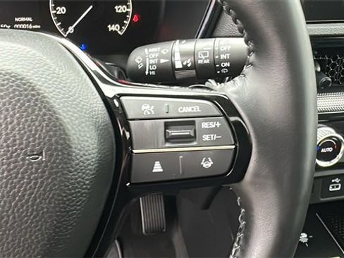 Used 2025 Honda CR-V EX-L image 14