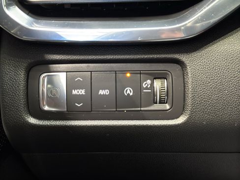 Used 2025 GMC Acadia Denali w/ Super Cruise Package AWD/4WD image 35