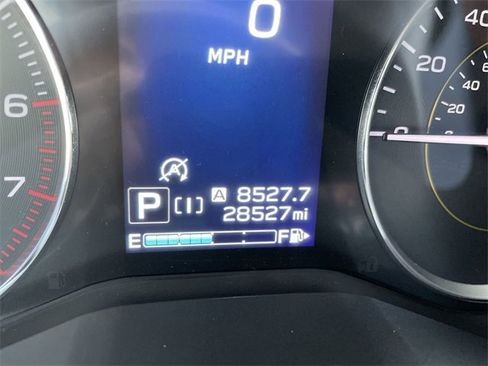 Used 2022 Subaru Crosstrek 2.5i Sport w/ Moonroof Package image 22