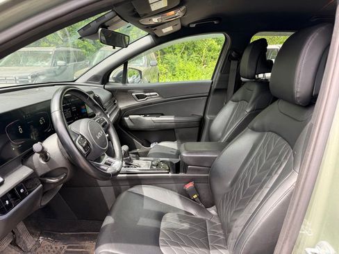 Used 2023 Kia Sportage X-Line AWD/4WD image 11
