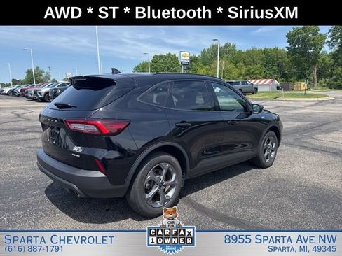 Used 2025 Ford Escape ST-Line AWD/4WD image 3