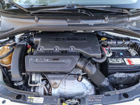 Used 2019 FIAT 500 Lounge FWD image 34
