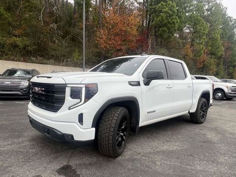 Used 2024 GMC Sierra 1500 Elevation w/ Preferred Package image 8